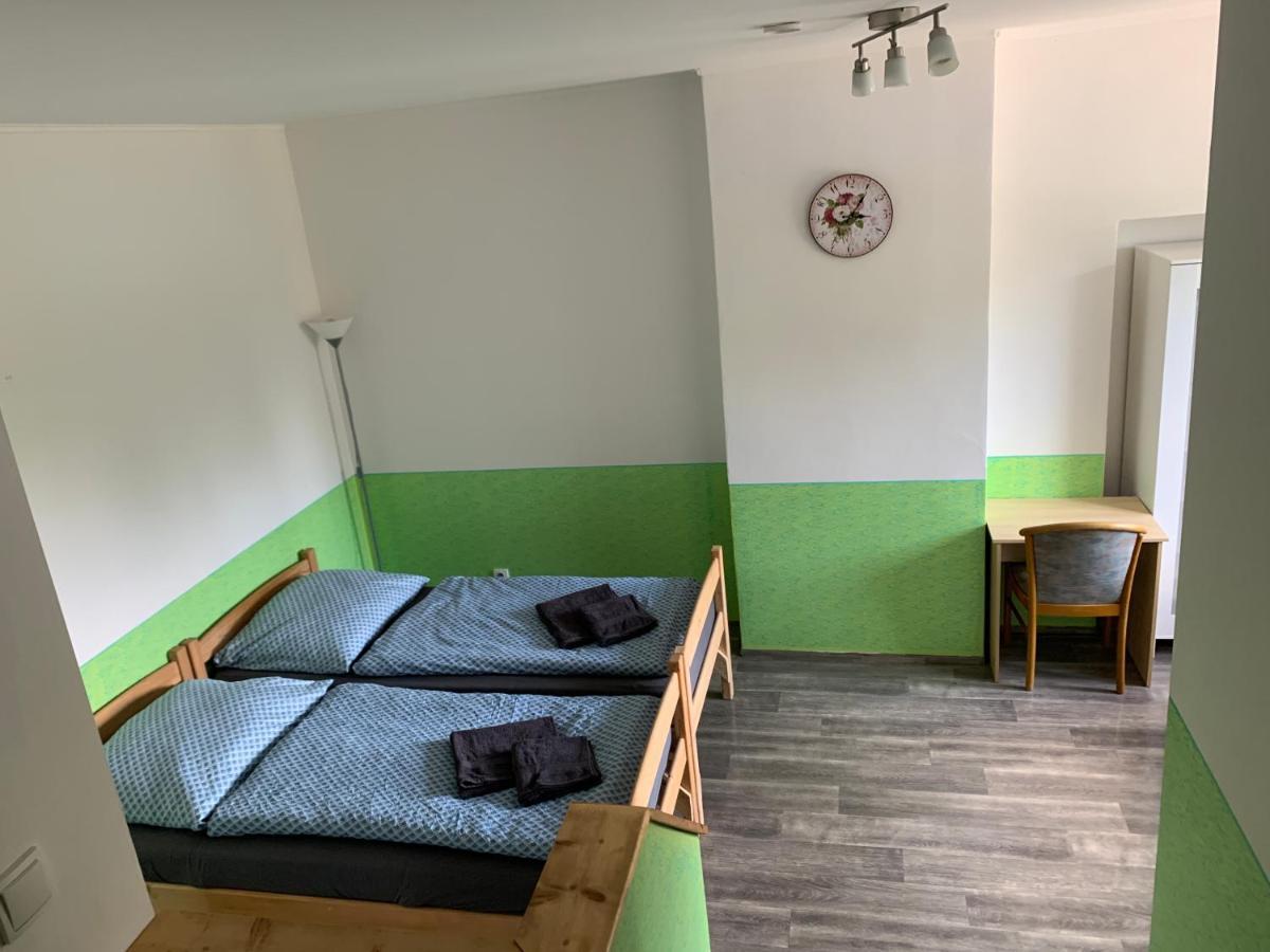 Penzion U Jezera Hotel Konstantinovy Lázně Buitenkant foto